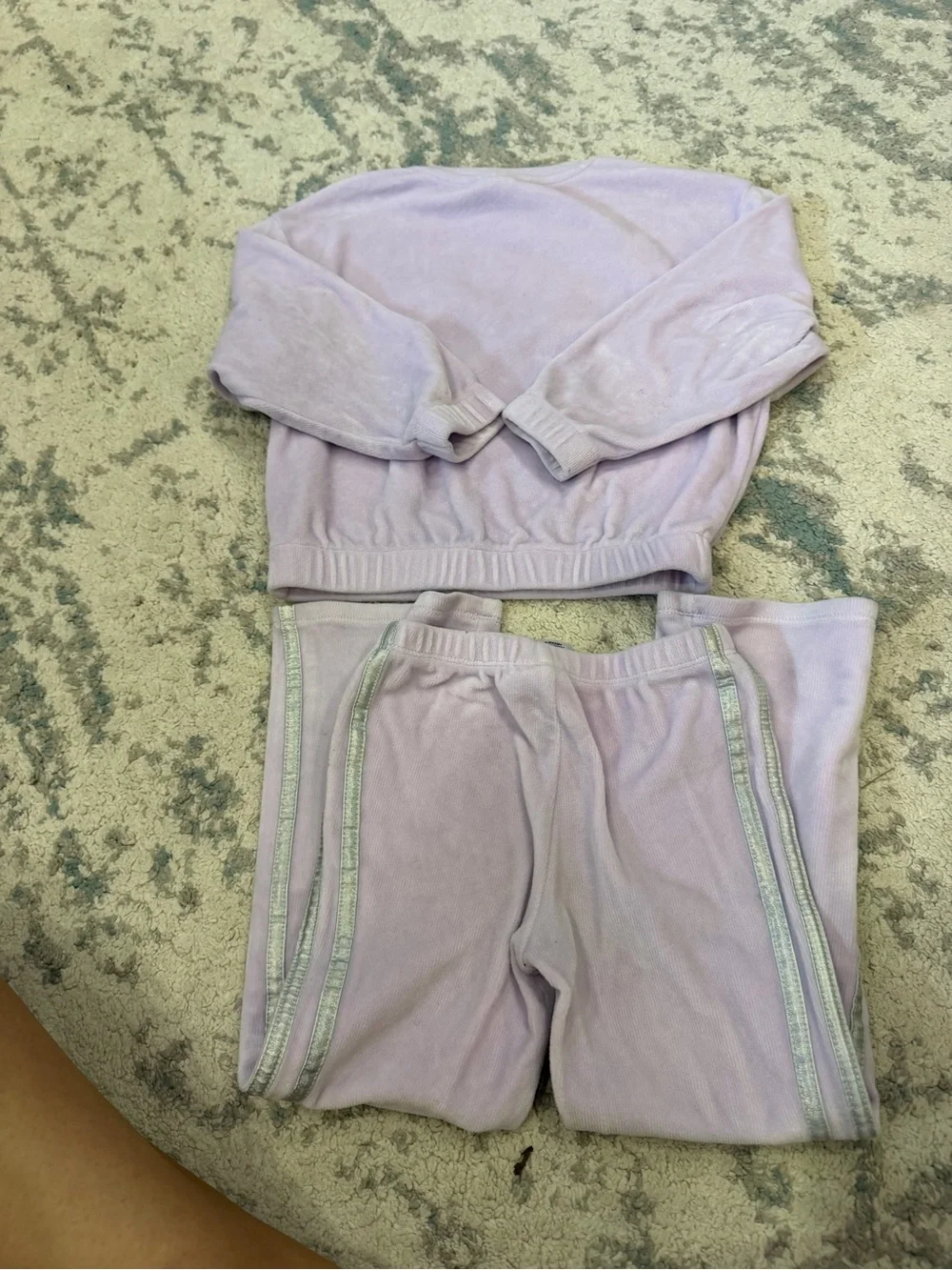 Adidas Girls 2-Piece Sweatshirt & Pants Set Lavender 3T